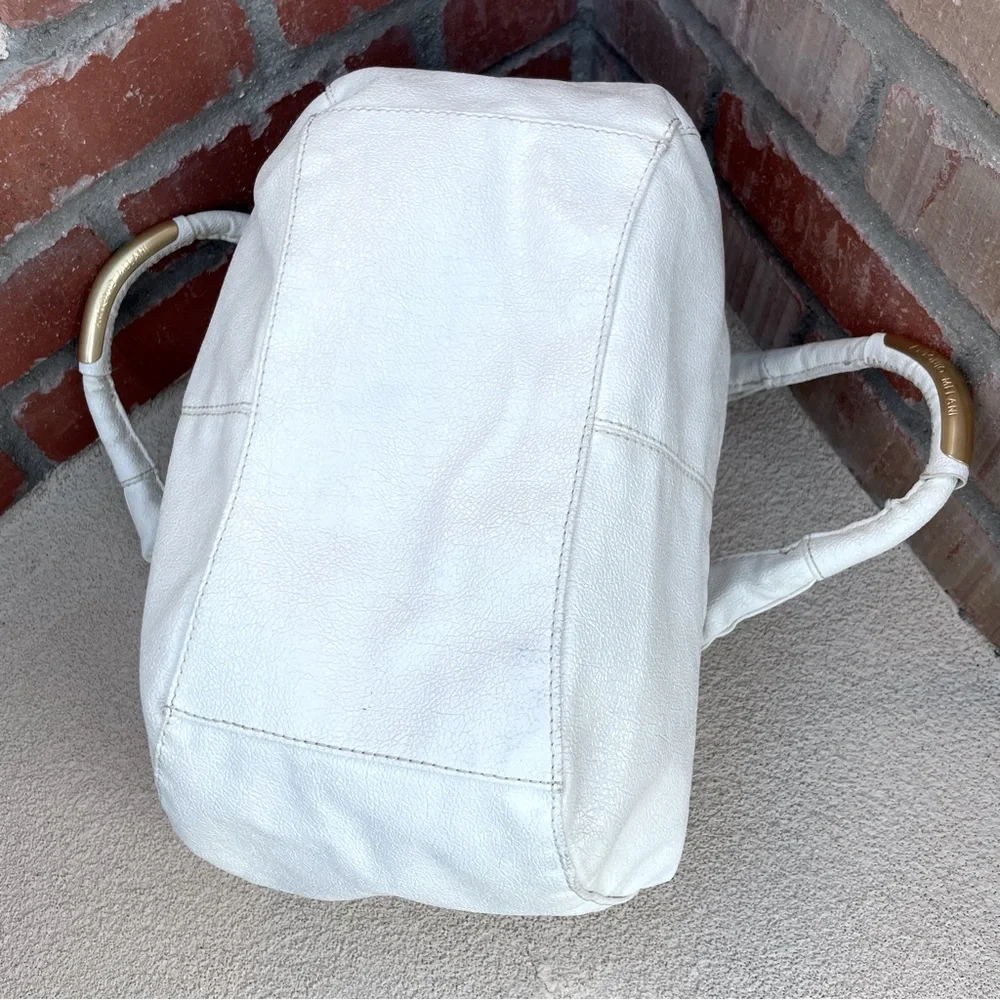 ANTONIO MELANI Ivory Leather Hobo with Gold-Tone Accent